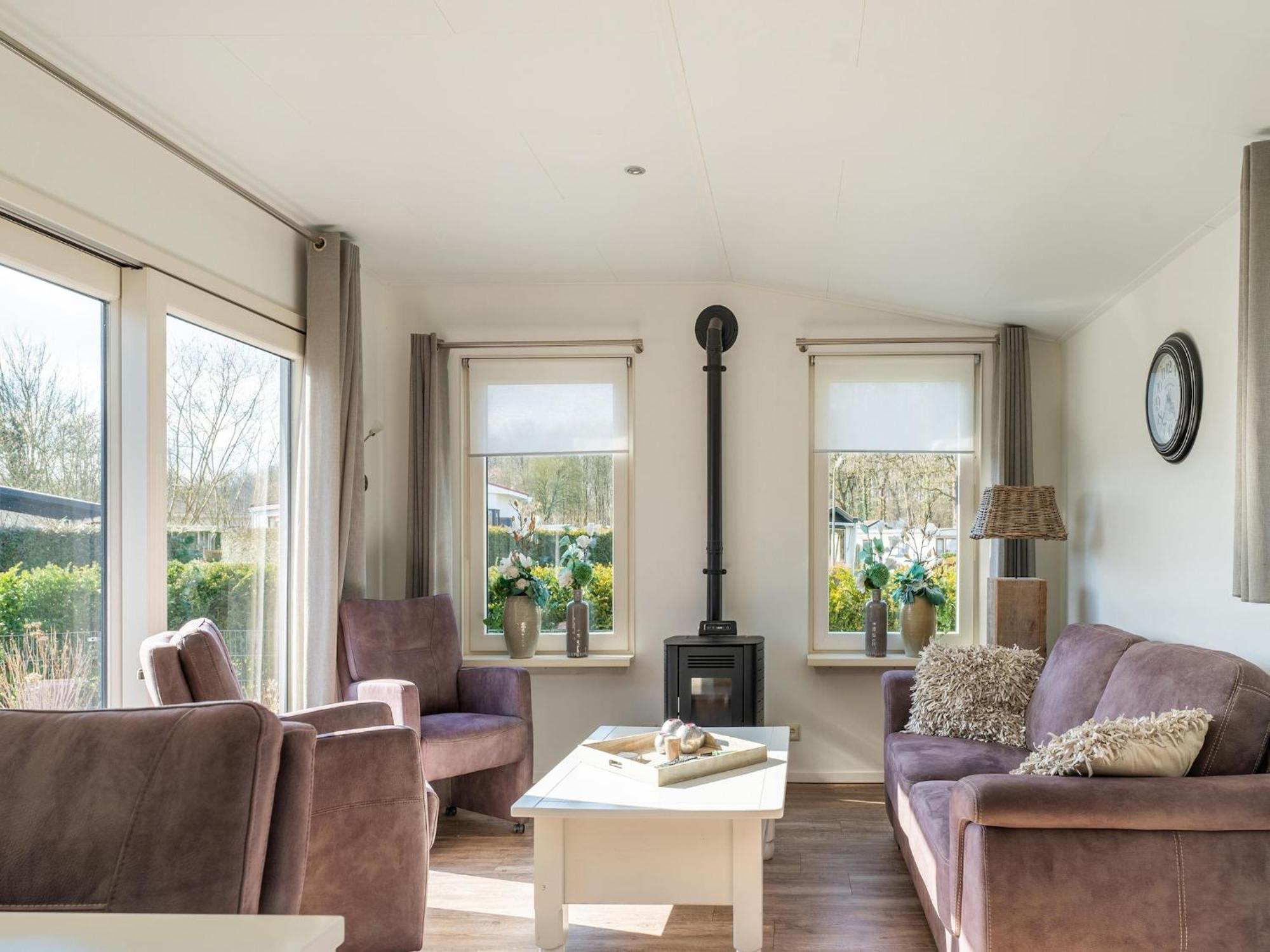 Cosy Holiday Home In Appelscha With Garden Bagian luar foto