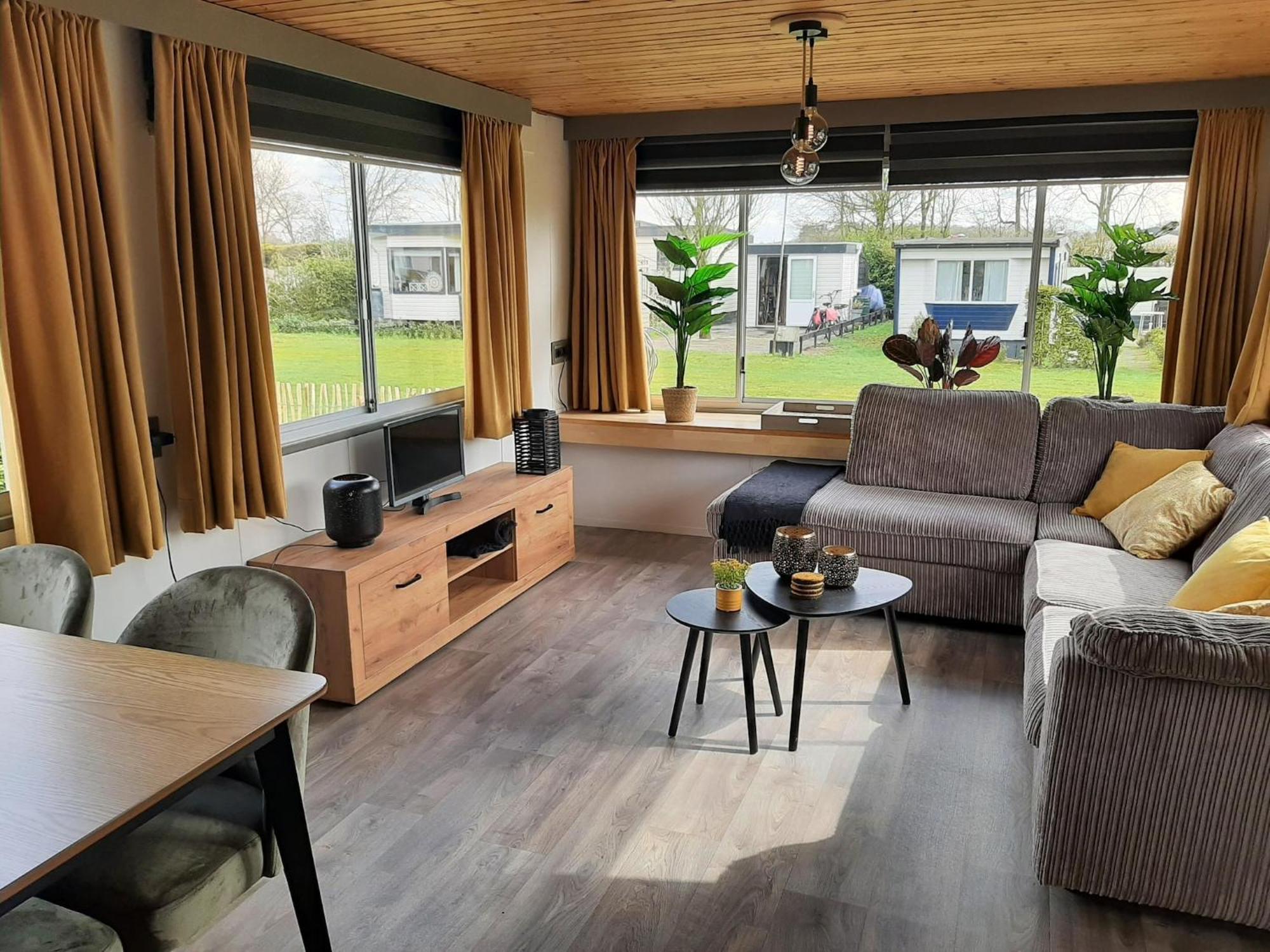 Cosy Holiday Home In Appelscha With Garden Bagian luar foto