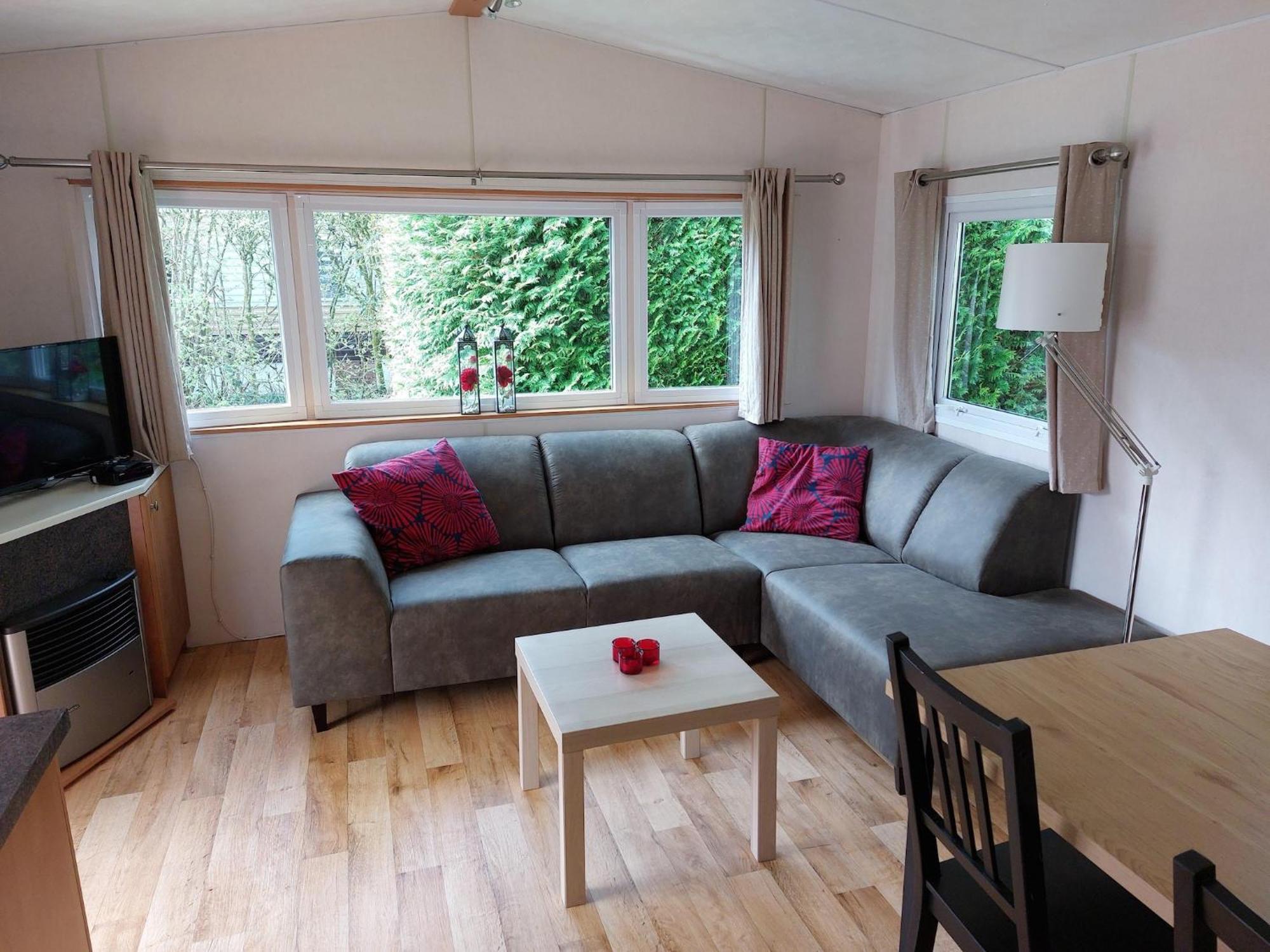 Cosy Holiday Home In Appelscha With Garden Bagian luar foto